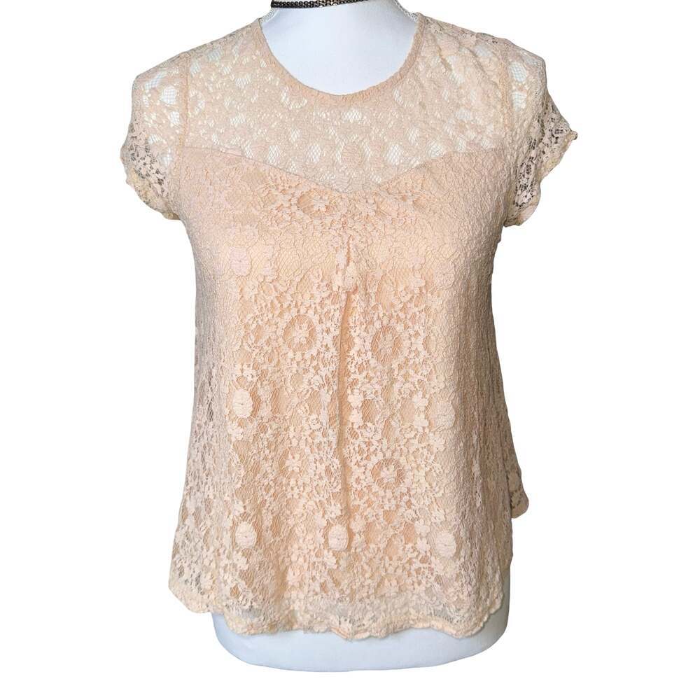 Monteau Los Angeles Beige Lace Short Sleeve Blouse Size M